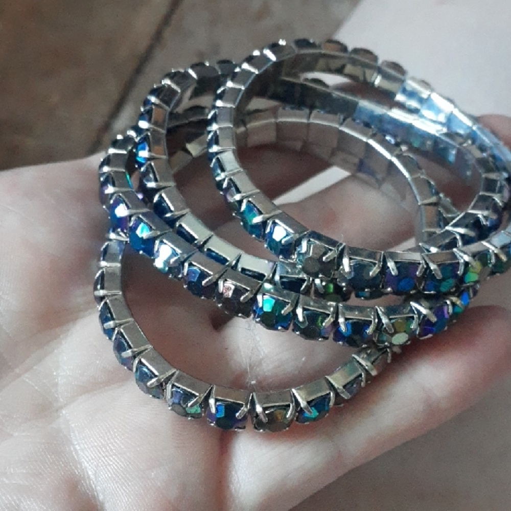 Elegant Silver and Blue Bracelet Set